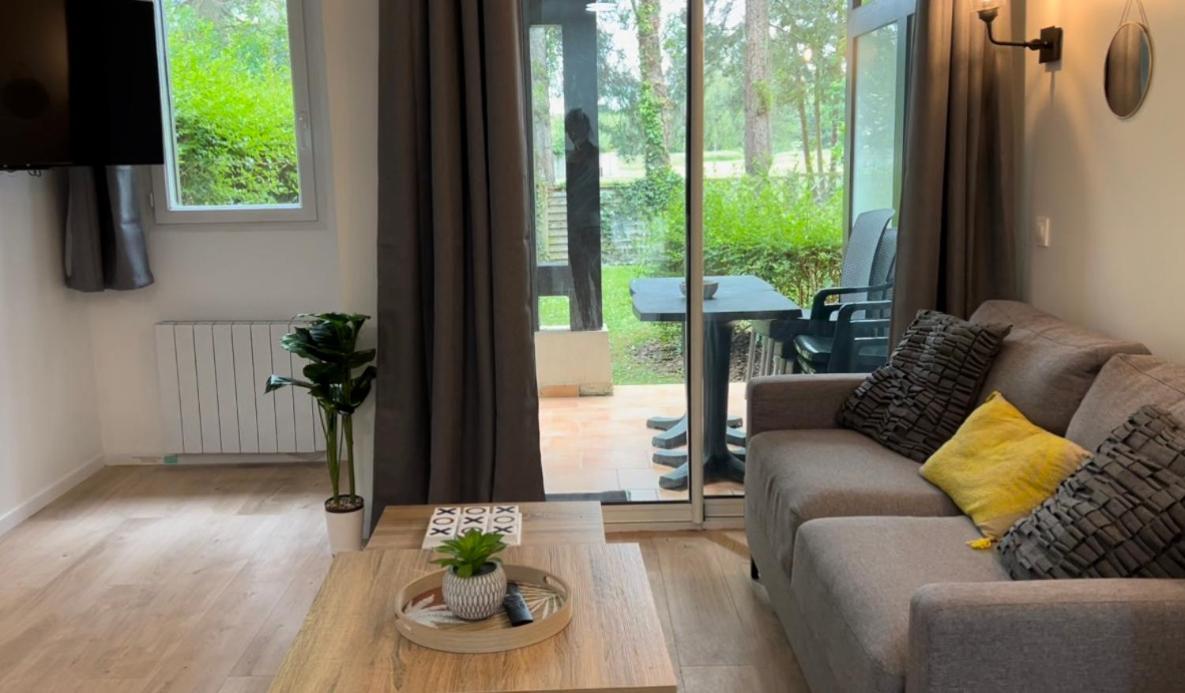 Le Cosy Residence Du Golf Deauville Buitenkant foto