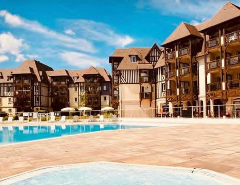 Le Cosy Residence Du Golf Deauville Buitenkant foto